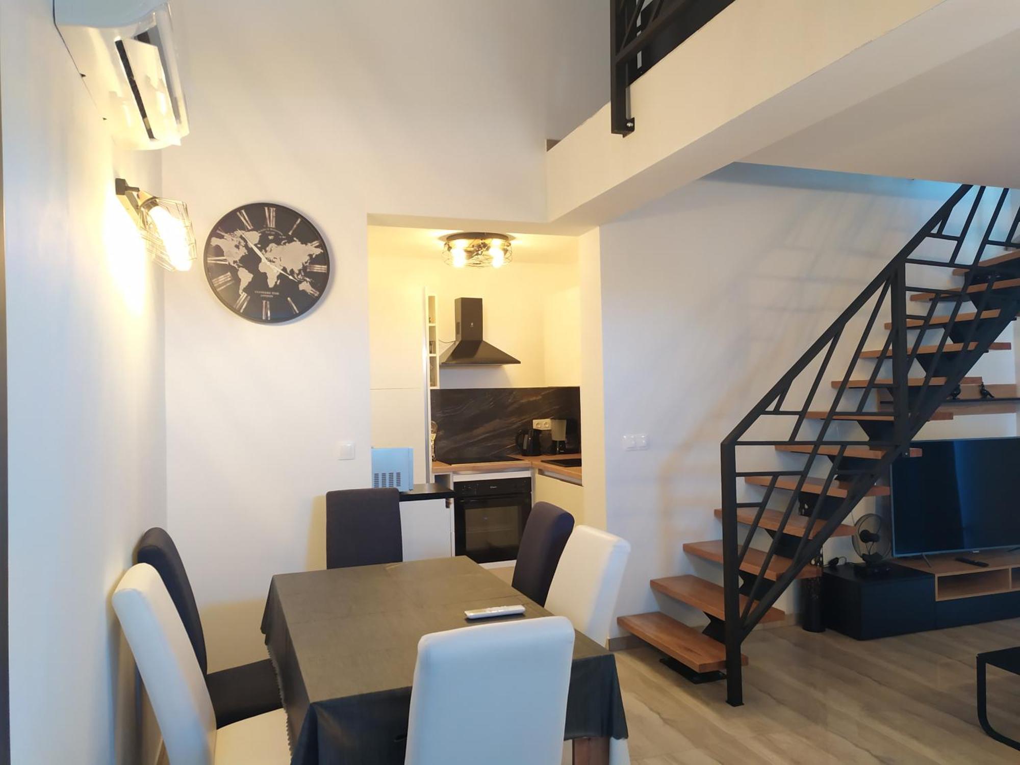 Apartmani Mira Nin Bagian luar foto